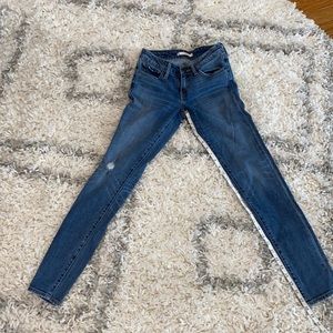 Levi’s 711 Jean SZ 24